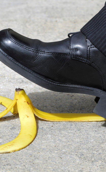 Slip-on-Banana-iStock_000013541661_XXXLarge-1024x682.jpg